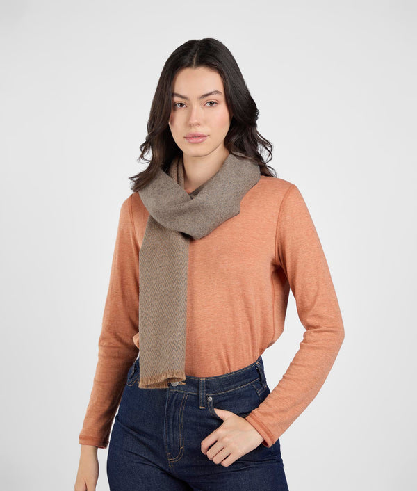 Little Espigas Motif Scarf  - Coco Tostado