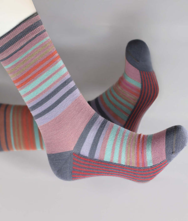 Medias Mujer Lineas Vinicunca