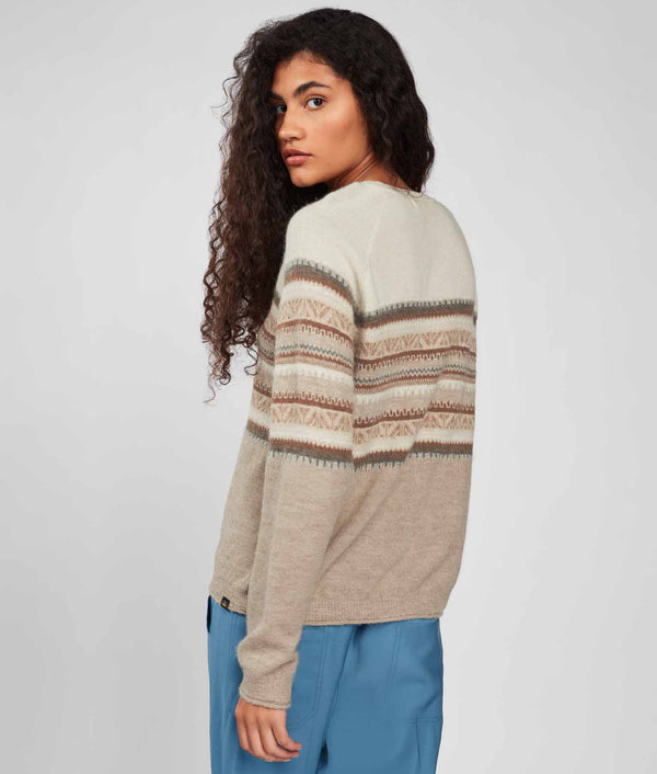 Chompa Yoke Jacquard Cuello O - Gris Humo Y Lobo Ártico