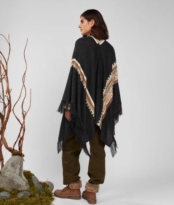 Poncho Narrador - Belleza Negra Y Topacio Imperial