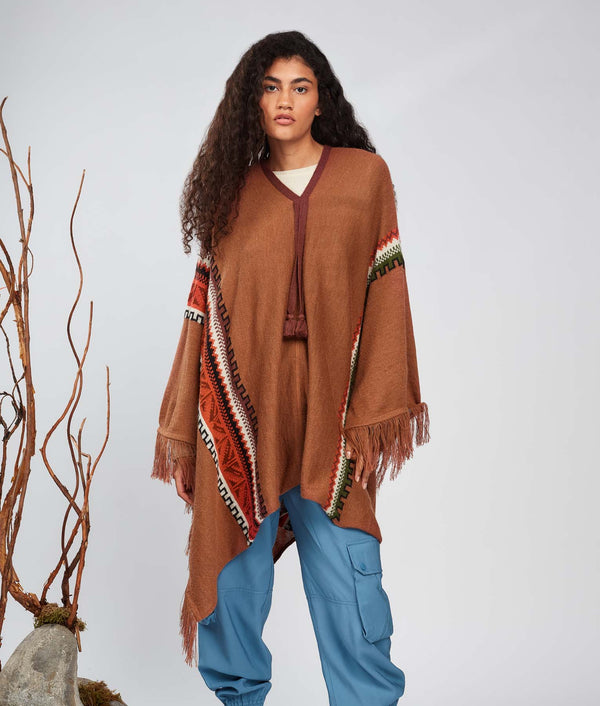 Poncho Narrador - Marrón Bombay Y Russet Tostado