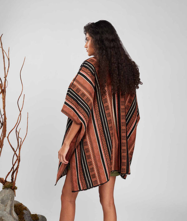 Poncho Festejo Reversible - Rosa Desvaído Y Champiñón