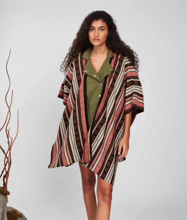 Poncho Festejo Reversible - Rosa Desvaído Y Champiñón