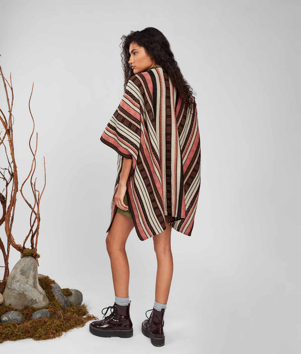 Poncho Festejo Reversible - Rosa Desvaído Y Champiñón