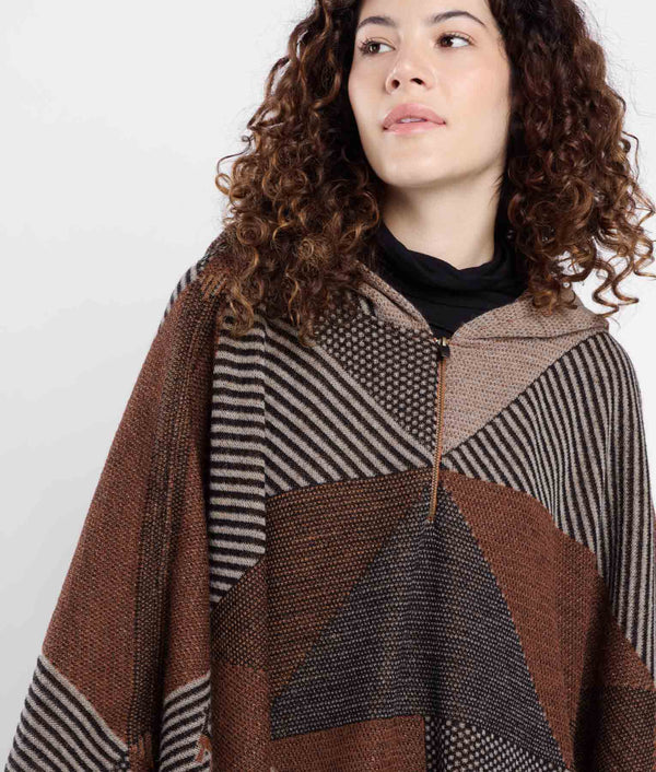 Poncho Con Capucha Simply Geo